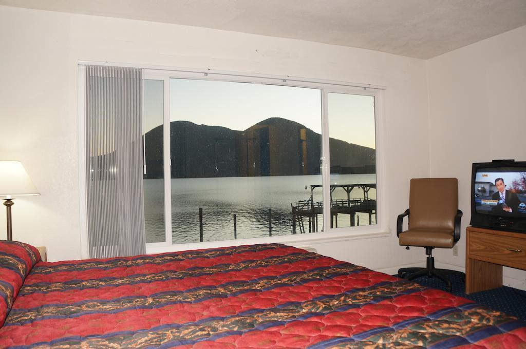 Lake Marina Inn Clearlake Oaks Værelse billede